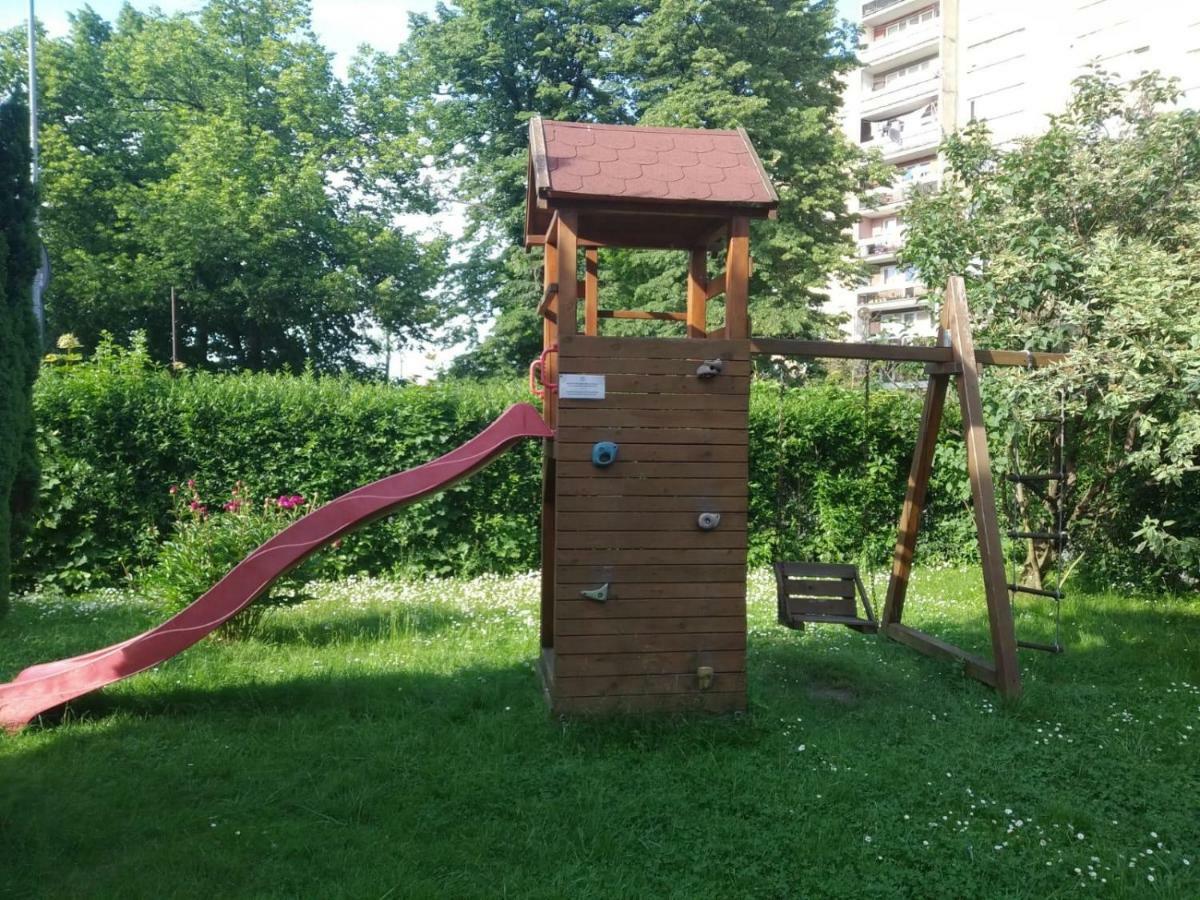 Apartamenty Willa Kazimierz คราคูฟ ภายนอก รูปภาพ